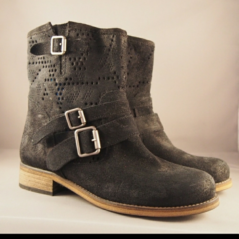 Black suede boots